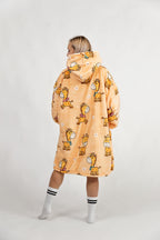Puló maro cu girafe